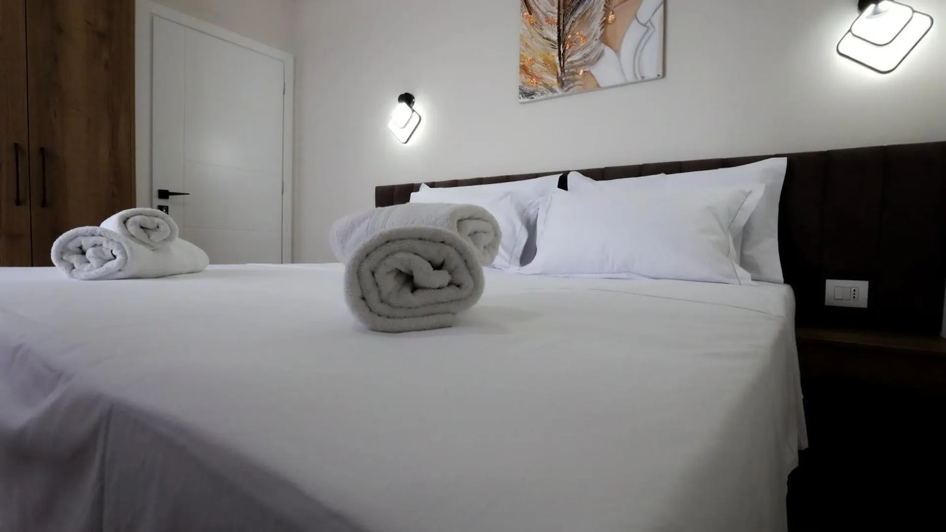 Elona'S Rooms Krujë Albania