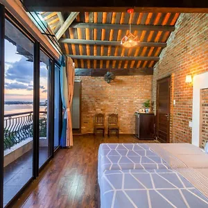 https://calm-house-bb-hoi-an.hotelsofhoian.com